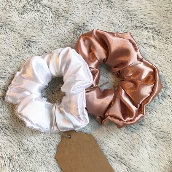 custom made Accessories - Handmade scrunchies!